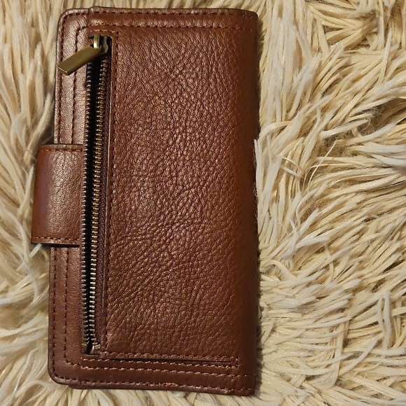 New Fossil logan RFID Tab Clutch Brown - Picture 2 of 5